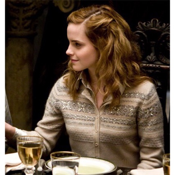 ISO Hermione Granger Clothing (Help!!) 🔎 - Picture 4 of 7